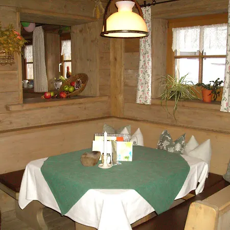Dorf Alm