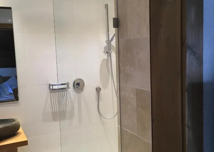 Dorf Alm اوبرغورغل